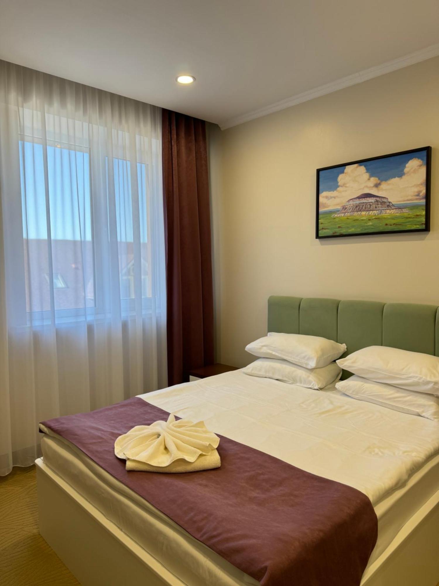 Sulo Atyrau Hotel ภายนอก รูปภาพ