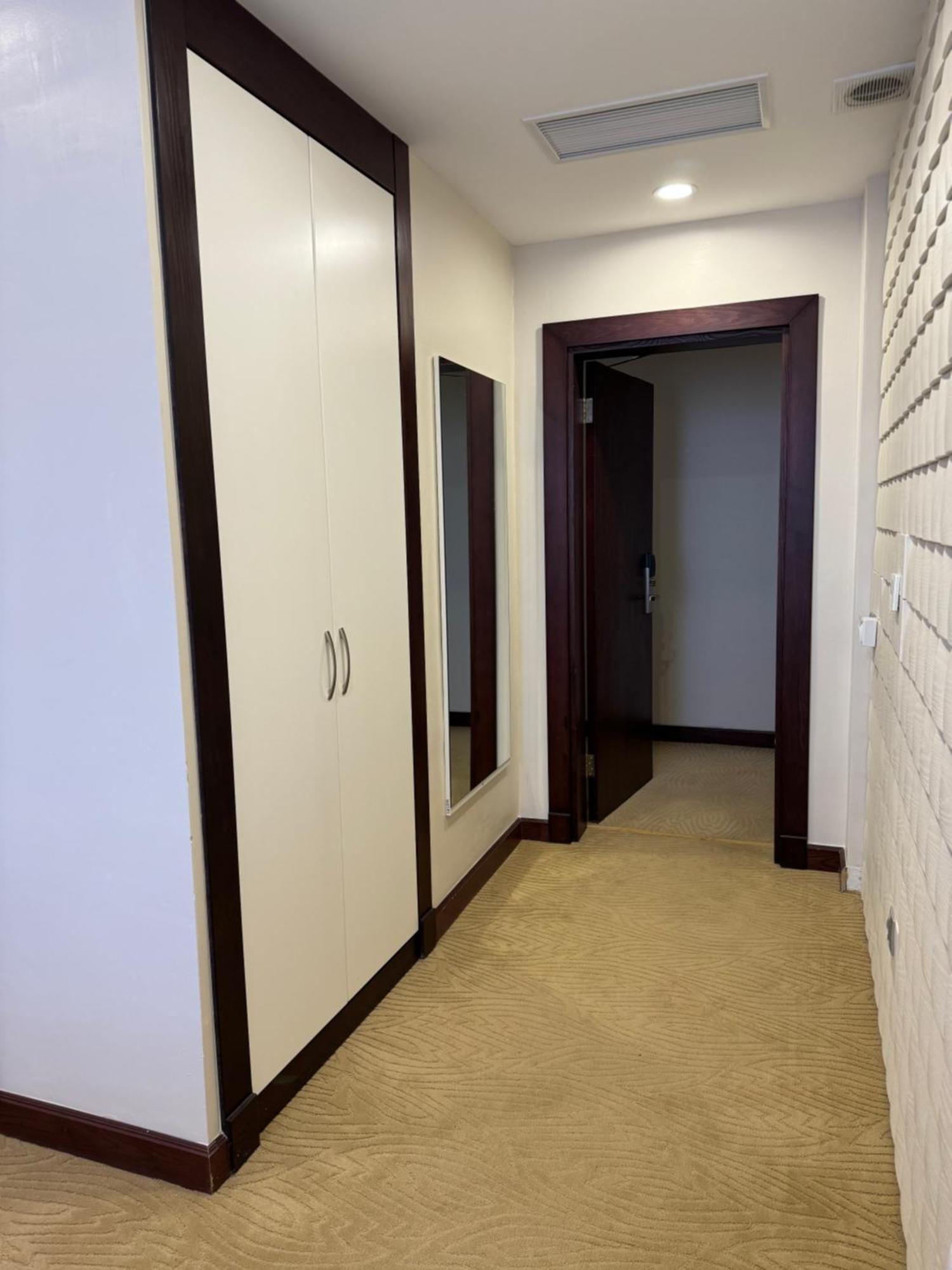 Sulo Atyrau Hotel ภายนอก รูปภาพ